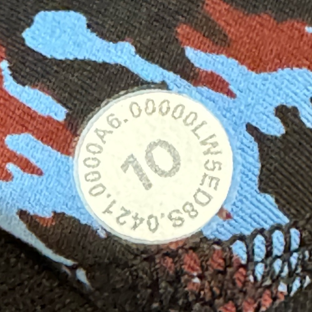 NWT Lululemon Power Thru High-Rise Tight 25" Leopard Camo Blue Nile Multi Sz 10 - Picture 12 of 12